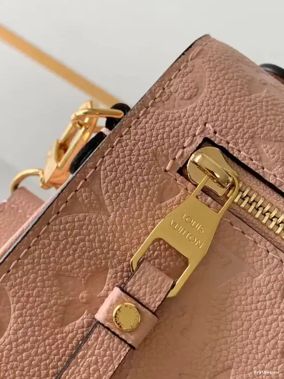 Frstbag ru Pochette Louis Metis Vuitton 0525